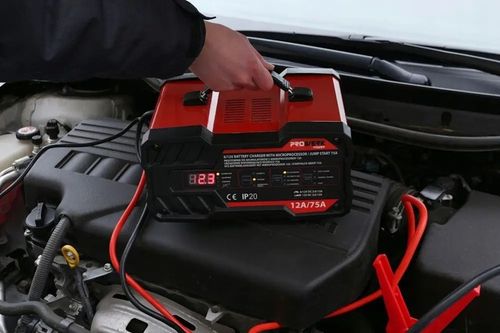 Ładowarka prostownik samochodowy do akumulatorów DC 12 A, 6V i 12V IP20 na Arena.pl