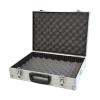 Walizka aluminiowa średnia + pianka - 430x310x115 mm