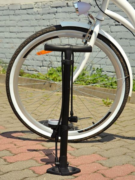 STACJONARNA POMPKA ROWEROWA Z MANOMETREM PODŁOGOWA zdjęcie 5