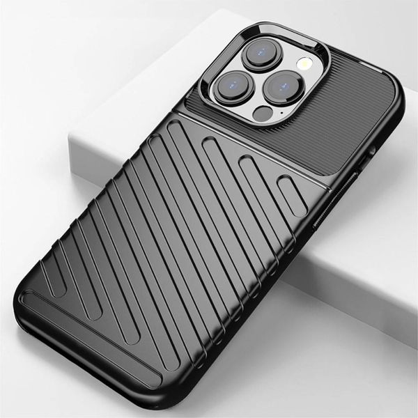 Etui Iphone 13 Pro Pancerne Thunder Czarne zdjęcie 5