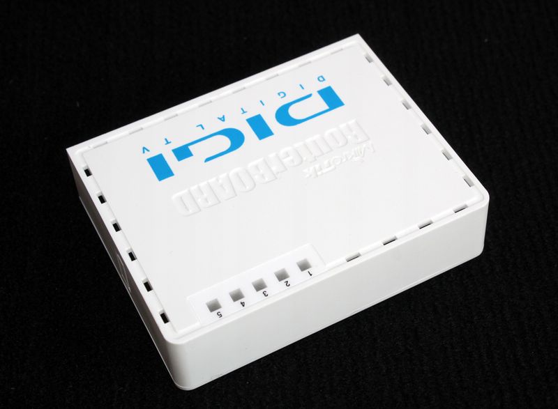 Router MikroTik RB750 1x POE zdjęcie 3