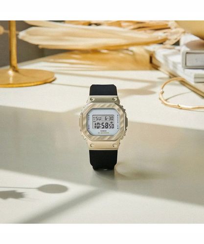 Zegarek damski Casio G-SHOCK The Origin Women Casio-GM-S5600BC-1ER na Arena.pl