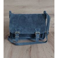 Zamszowa listonoszka ,chlebak Vera Pelle ,pojemna przewieszka A5 VPZ435T