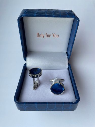 Smokingowe spinki do mankietów EXC Srebrne z Niebieską Masą Perłową + Etui na Arena.pl