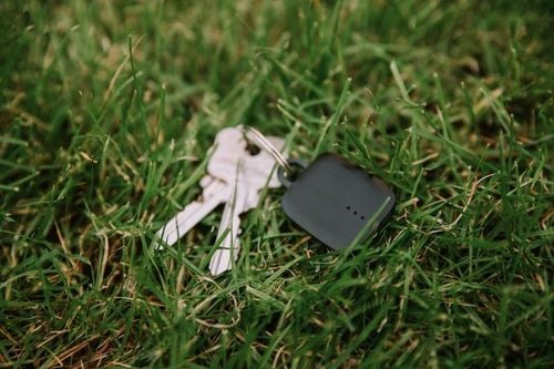 Lokalizator kluczy NotiOne Go Plus na Arena.pl