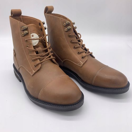 Botki skórzane sznurowane Levi's 39 na Arena.pl