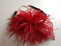 Choker , naszyjnik strusie pióra, Broszka