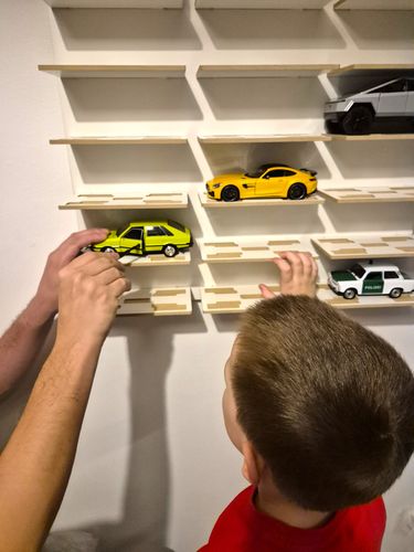 Regał ekspozytor na modele aut w skali 1 do 24 gablota organizer skala 1:24 na Arena.pl