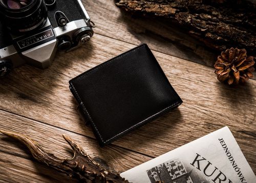 elegancki portfel męski z systemem antyskimmingowym rfid protect - rovicky na Arena.pl