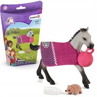 Schleich Horse Club 42534 Źrebię z jeżem i piłką