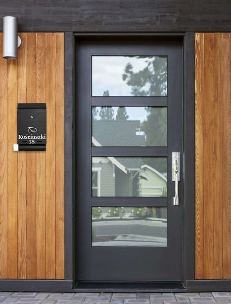 Skrzynka pocztowa na listy Hadvar czarna z napisami zdjęcie 3