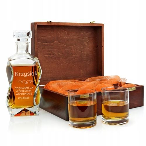 Zestaw karafka i szklanki z GRAWEREM na emeryturę na Arena.pl