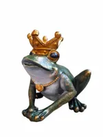 FIGURKA FIGURA ŻABA ŻABKA W KORONIE model II
