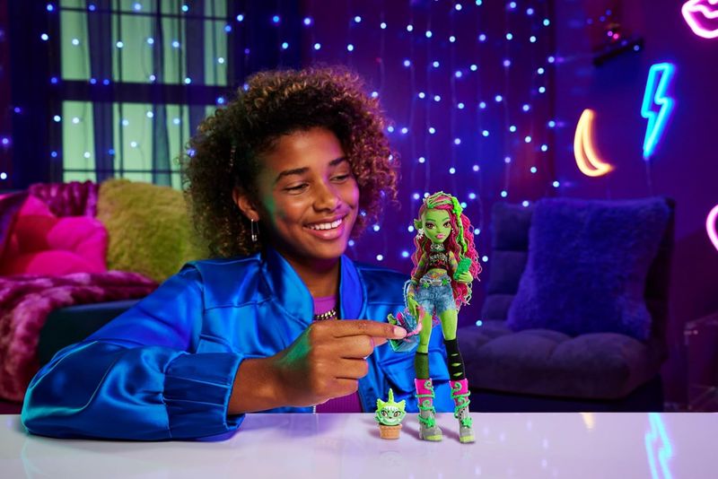 ND01_251964 MONSTER HIGH Venus McFlytrap lalka HR zdjęcie 7
