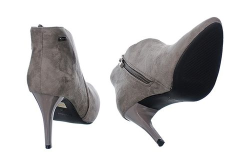 Wycięte botki Sergio Leone - 38 na Arena.pl