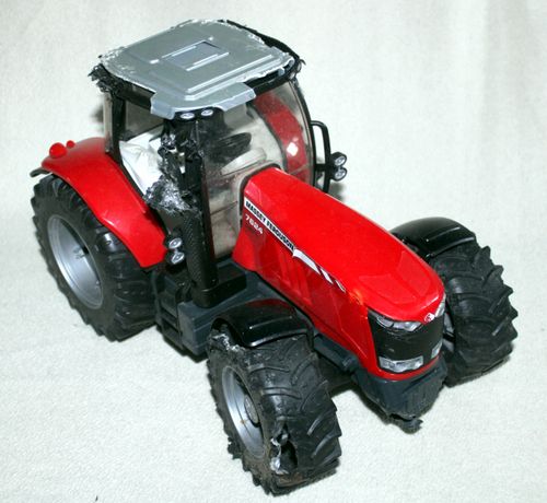 Traktor Massey Ferguson 7624 BRUDER na Arena.pl
