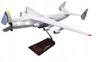 MODEL SAMOLOTU AN225 ANTONOV KOLEKCJONERSKA REPLIKA 42CM 1:200