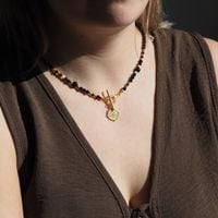 Naszyjnik- Turmalin czarny kulki, zawieszka oko proroka i srebro złocone