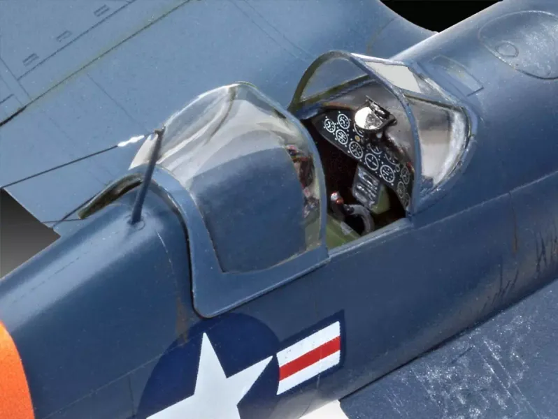 Model samolotu F4U-4 Corsair, 1:72 zdjęcie 5