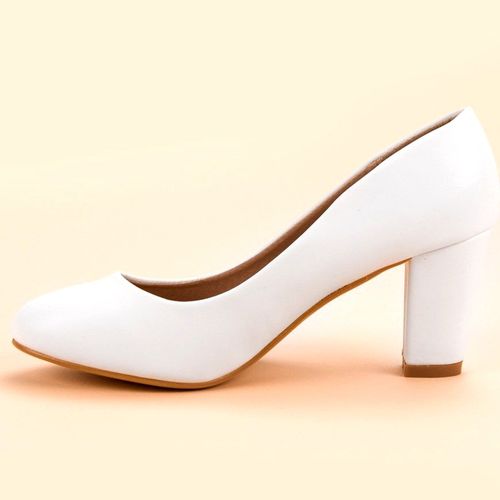 Białe Czółenka r.39 na Arena.pl