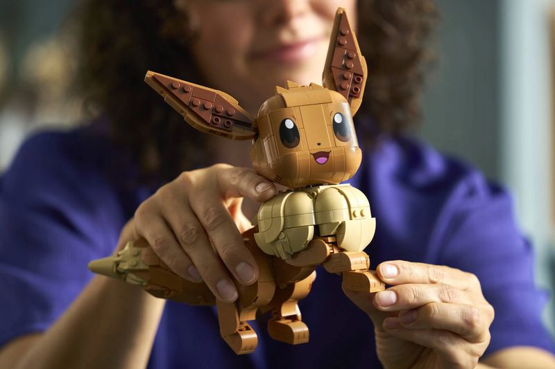 LEGO Eevee 72151 zdjęcie 7