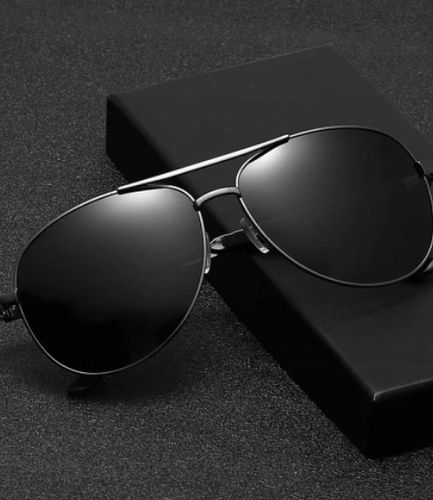 Męski Zestaw Prezentowy z Portfelem, Paskiem, Okularami i Bransoletką na Arena.pl