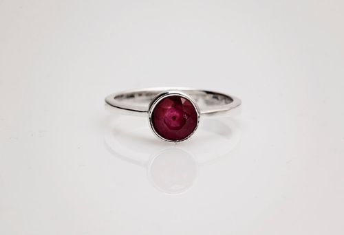 Srebrny pierścionek Staviori na Arena.pl