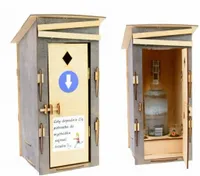 KIBEL WYCHODEK DREWNIANY Z KIELISZKAMI ŚMIESZNY PREZENT