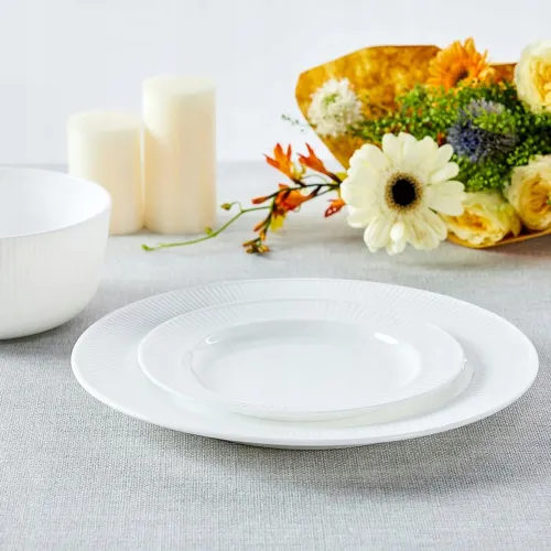 SERWIS OBIADOWY RYFLOWANY 18 EL DLA 6 OSÓB KPL TALERZY ZE ZDOBIENIEM SZKŁO na Arena.pl