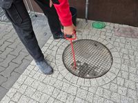 Hak do włazów studzienek pokryw kanalizacyjnych - chwytak do drewna / 52 cm