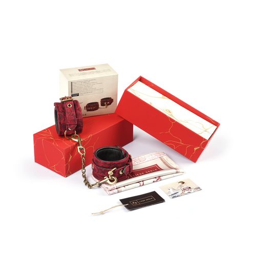 kinbaku ukiyoe red rosy lamb leather handcuffs liebe seele na Arena.pl