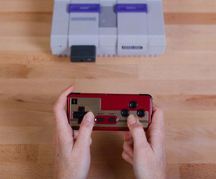 Adapter 8BITDO Retro Receiver do SNES/SFC Czarny zdjęcie 3