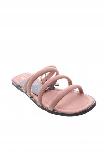 Klapki Vero Moda R40 na Arena.pl