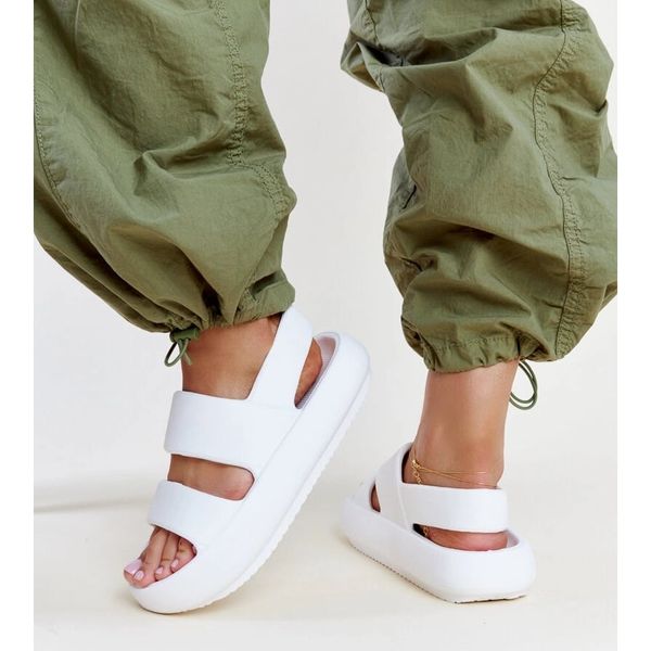 Białe sandały r.37 zdjęcie 5