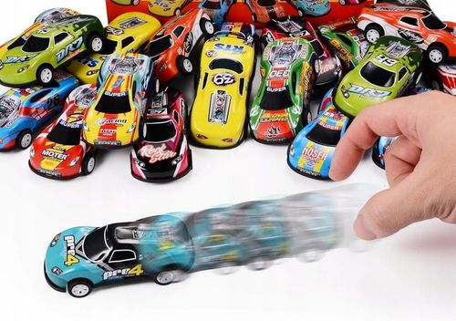 DUŻY ZESTAW SAMOCHODÓW METALOWE RESORAKI W WALIZCE AUTKA AUTKO Z NAPĘDEM na Arena.pl