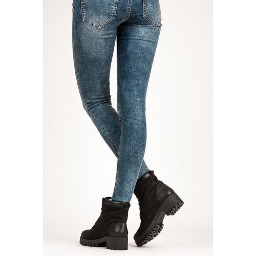 Sznurowane botki z protektorem r.38 na Arena.pl