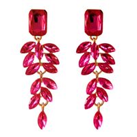 Złote kolczyki sztyfty różowe fuksjowe eleganckie szykowne modne damskie