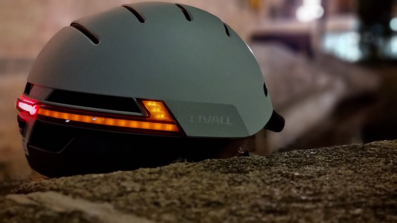 Livall BH51M Neo Smart Kask Miejski Bluetooth LED/SOS Roz. L zdjęcie 8