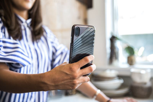 X-Doria Revel Lux - Etui do iPhone X (Black Rays) na Arena.pl