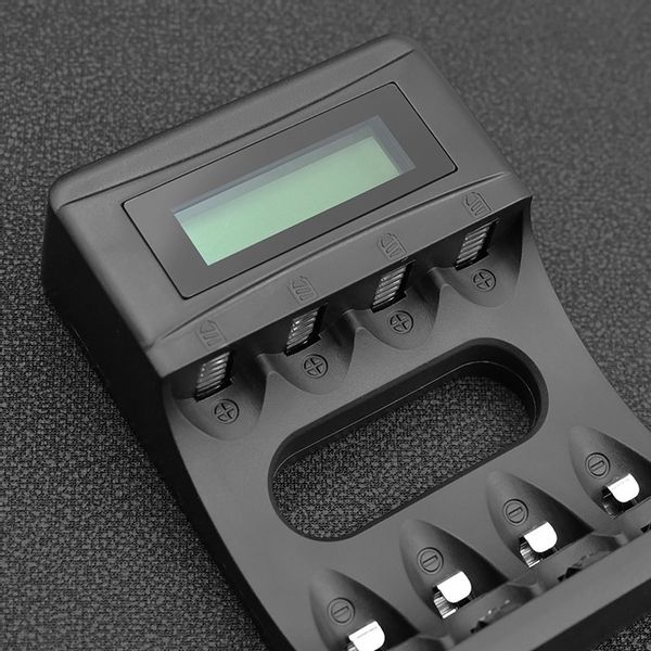 Qoltec Ładowarka do akumulatorków Ni-MH typu R03/AAA R6/AA | 1800mA zdjęcie 8