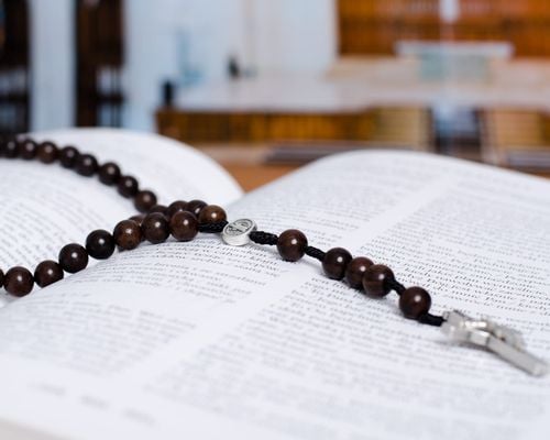 Różaniec drewniany grusza chińska RT-12 na Arena.pl