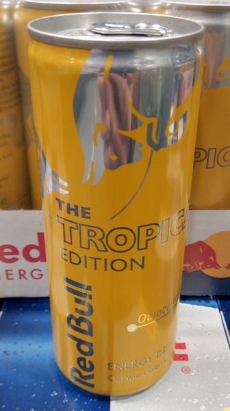 Red Bull 250ml The Tropical Edition puszka zdjęcie 1