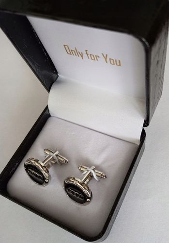 Exciting spinki do mankietów koszuli Audi na Arena.pl