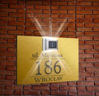 ZŁOTA TABLICZKA ADRESOWA oświetlona aluminiowa numer posesji dibond 30x20