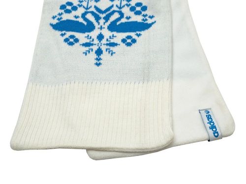 Szal Adidas Scarf P71512 na Arena.pl