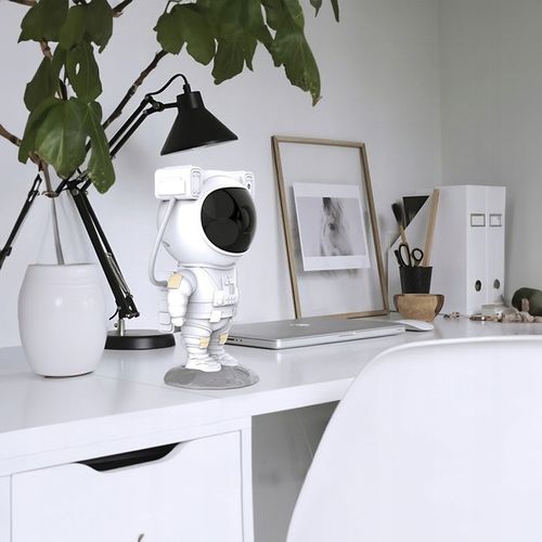 PROJEKTOR GWIAZD NIEBA LED LAMPKA NOCNA ASTRONAUTA XXL na Arena.pl