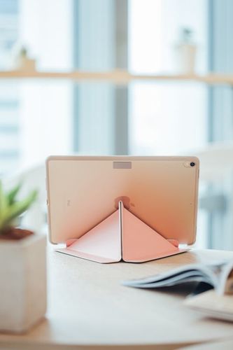 Moshi VersaCover - Etui origami iPad Pro 10.5 na Arena.pl