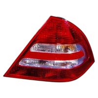 LAMPA TYLNA PRAWA MERCEDES C W203 2001 2002 2003 2004 2005 2006 2007
