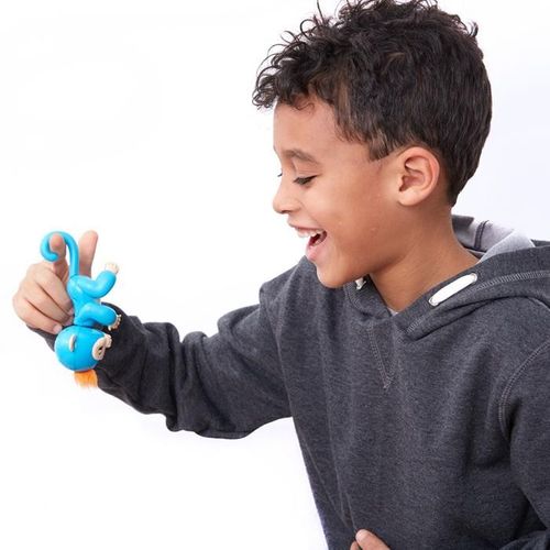 Fingerlings – Małpka Boris Niebieski na Arena.pl