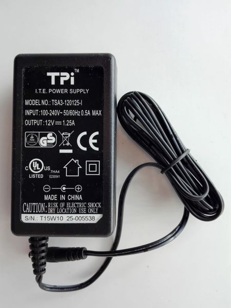Zasilacz TPI 12V 1,25A zdjęcie 3